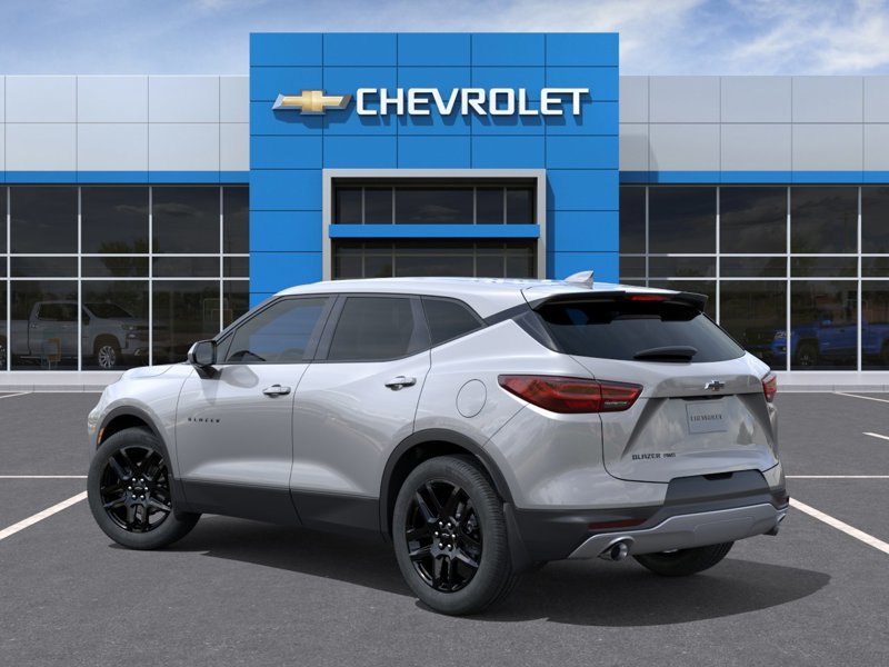 2026 Chevrolet Blazer LT in Goose Bay, Newfoundland and Labrador - 3 - w1024h768px
