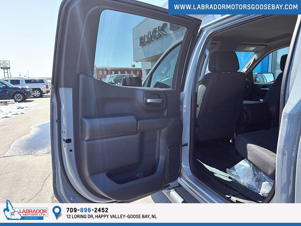 2025 Chevrolet Silverado 1500 Custom Trail Boss in Goose Bay, Newfoundland and Labrador - 9 - w1024h768px