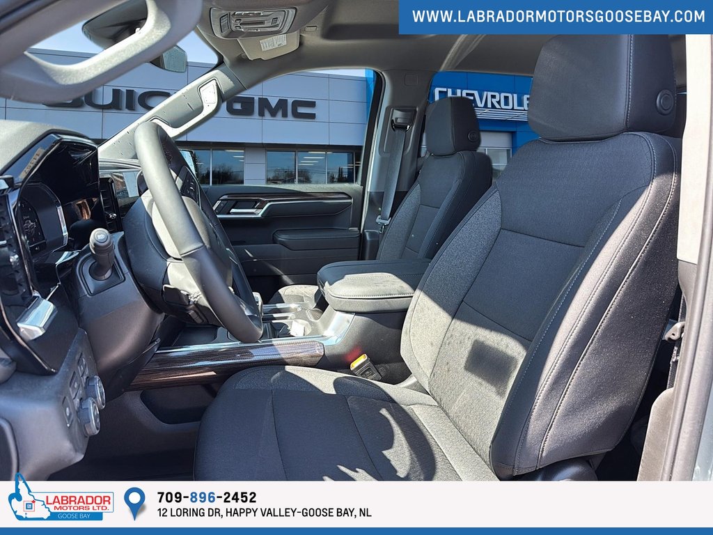 2025 Chevrolet Silverado 1500 RST in Goose Bay, Newfoundland and Labrador - 6 - w1024h768px