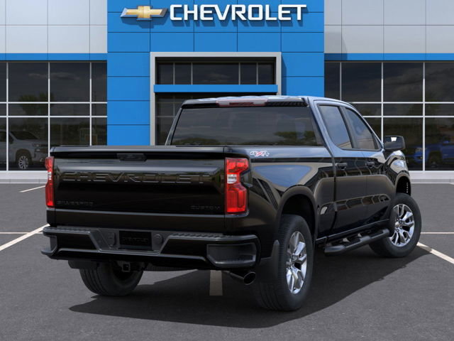 2023 Chevrolet Silverado 1500 CUSTOM in Labrador City, Newfoundland and Labrador - 4 - w1024h768px