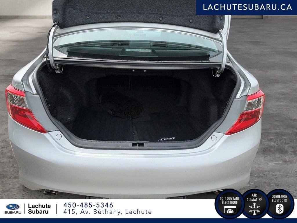 2014  Camry SE V6 MAGS+TOIT.OUVRANT+BLUETOOTH in Lachute, Quebec - 11 - w1024h768px