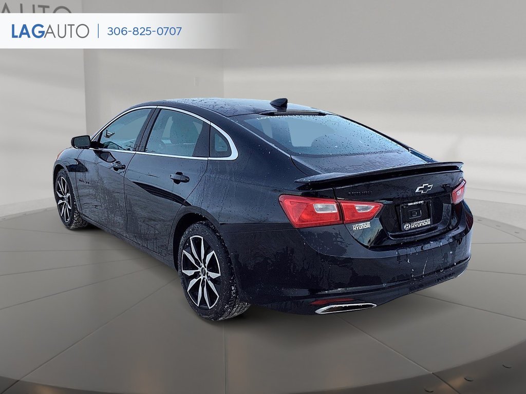 2021 Chevrolet Malibu RS in Lloydminster, Saskatchewan - 4 - w1024h768px