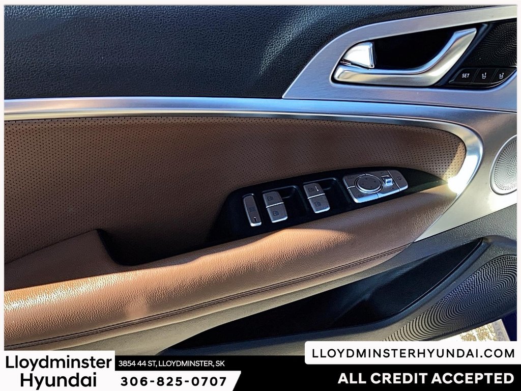 2019 GENESIS G70 2.0T Elite in Lloydminster, Saskatchewan - 16 - w1024h768px