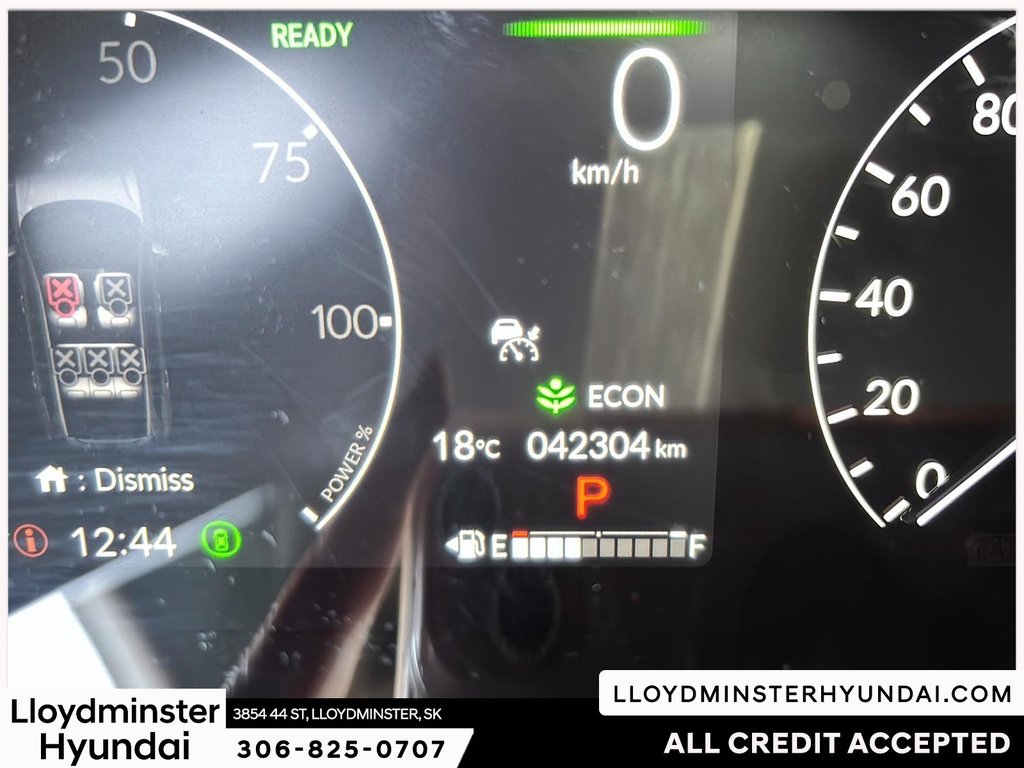 2023 Honda CR-V HYBRID Touring in Lloydminster, Saskatchewan - 15 - w1024h768px