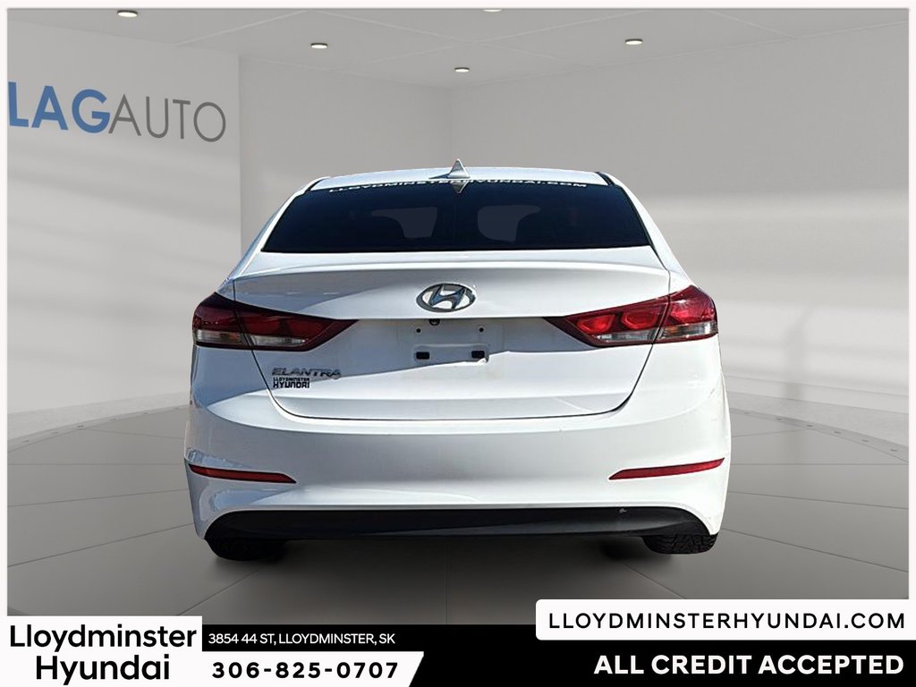 2018 Hyundai Elantra GLS in Lloydminster, Saskatchewan - 6 - w1024h768px