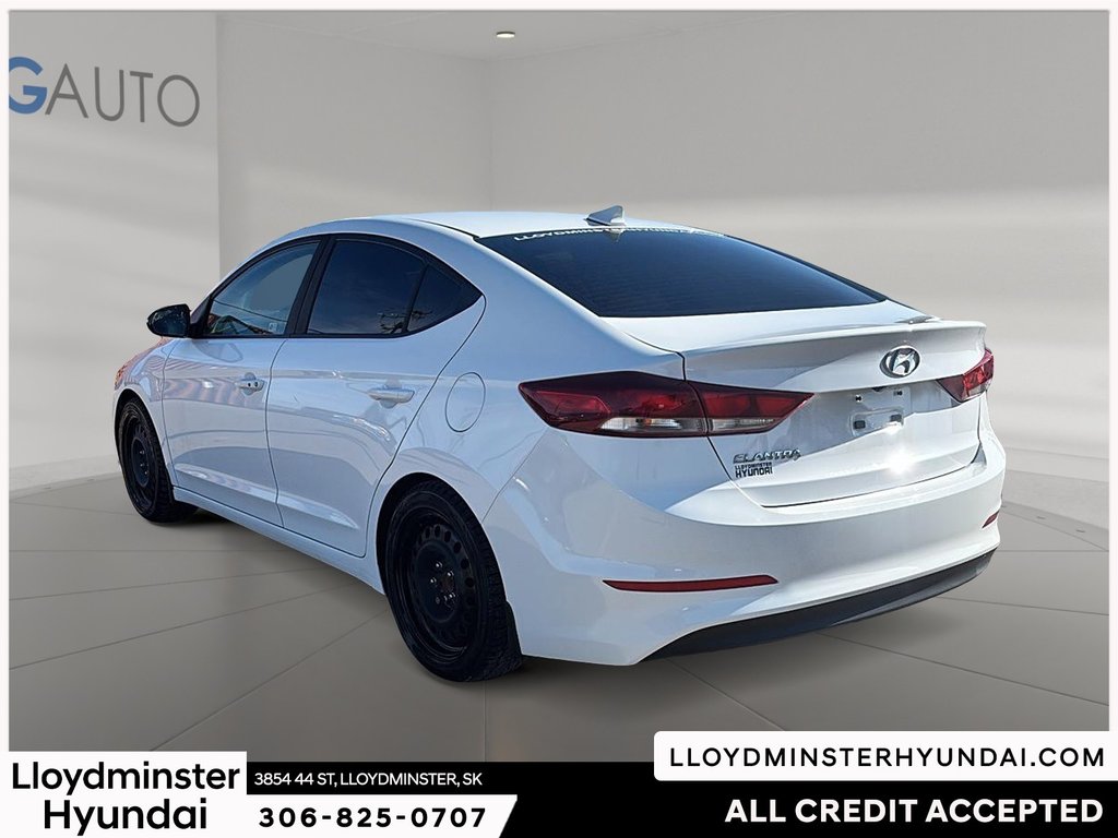 2018 Hyundai Elantra GLS in Lloydminster, Saskatchewan - 7 - w1024h768px
