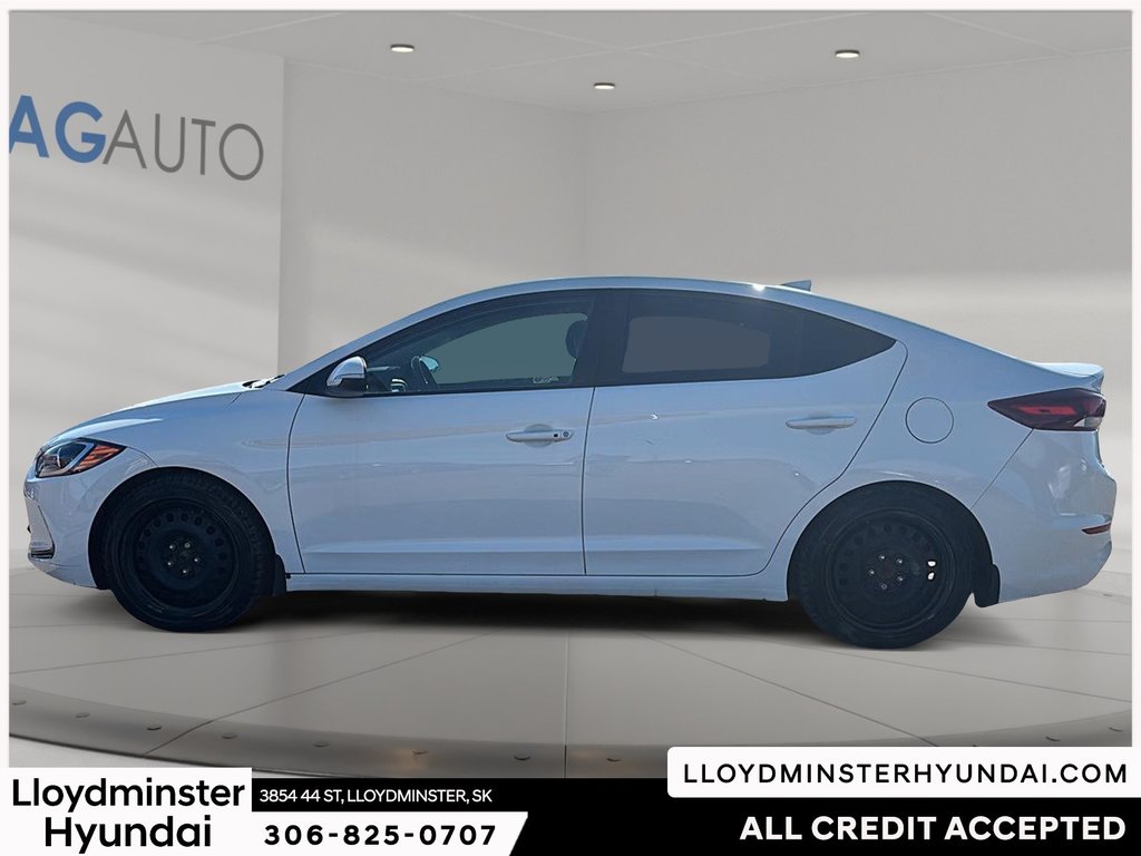 2018 Hyundai Elantra GLS in Lloydminster, Saskatchewan - 8 - w1024h768px