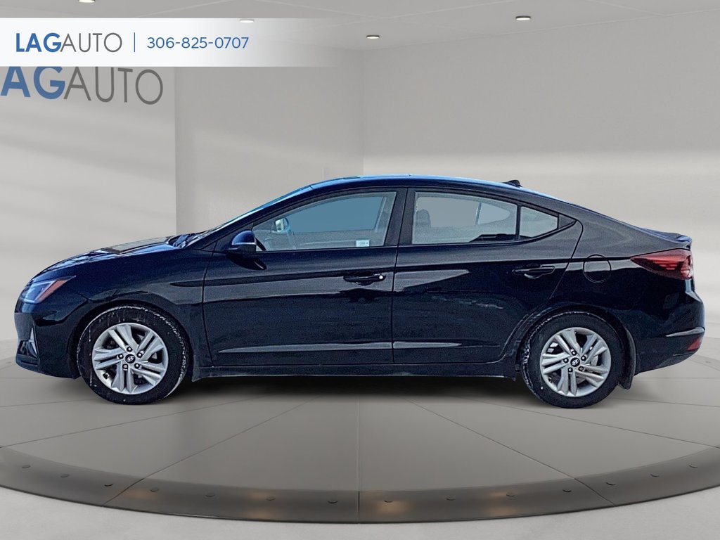 2020 Hyundai Elantra Preferred w/Sun & Safety Package in Lloydminster, Saskatchewan - 5 - w1024h768px