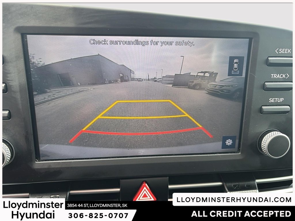 2021 Hyundai Elantra Preferred in Lloydminster, Saskatchewan - 17 - w1024h768px