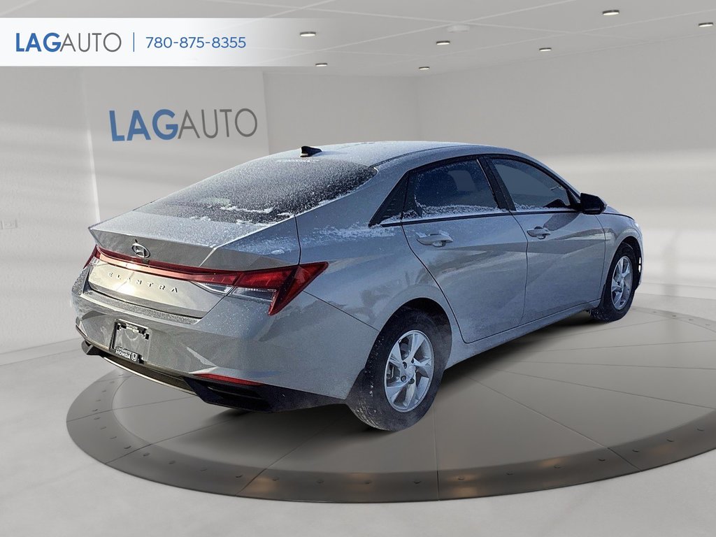 2022 Hyundai Elantra Essential in Lloydminster, Saskatchewan - 6 - w1024h768px