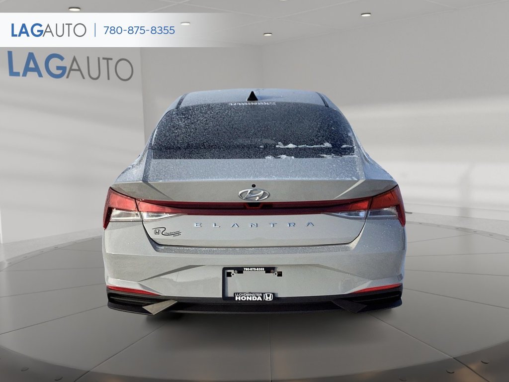 2022 Hyundai Elantra Essential in Lloydminster, Saskatchewan - 3 - w1024h768px