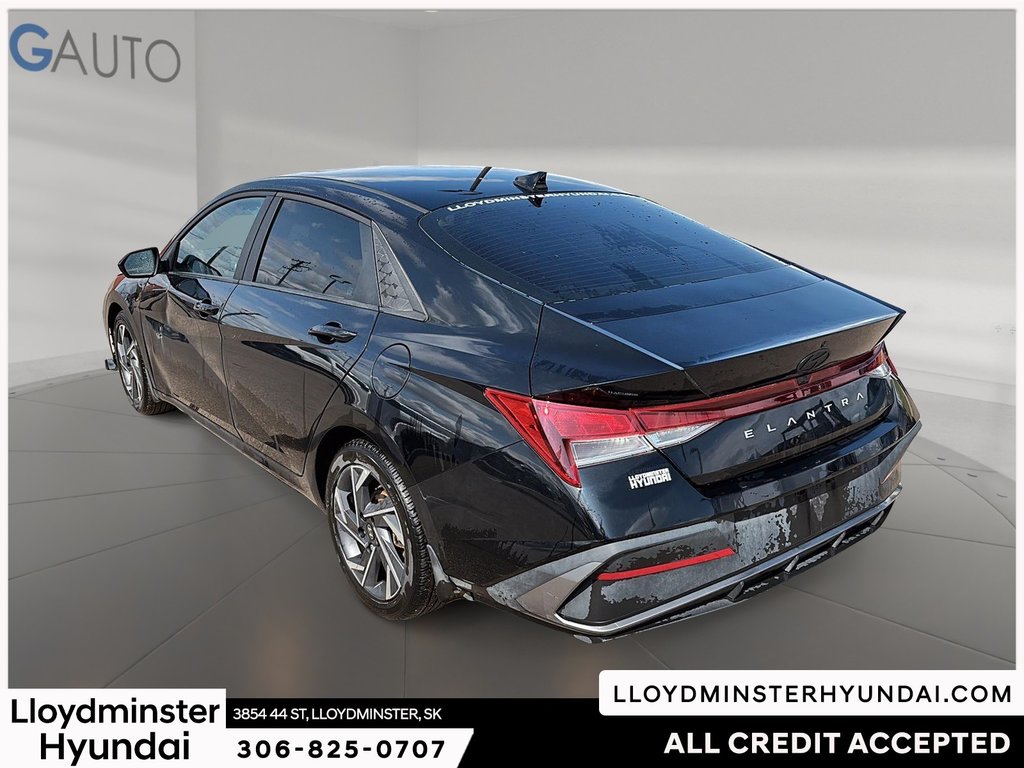2024 Hyundai Elantra Preferred in Lloydminster, Saskatchewan - 8 - w1024h768px
