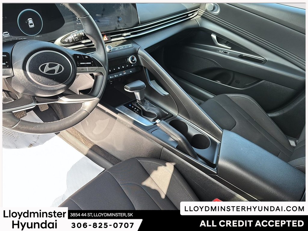 2024 Hyundai Elantra Preferred in Lloydminster, Saskatchewan - 14 - w1024h768px