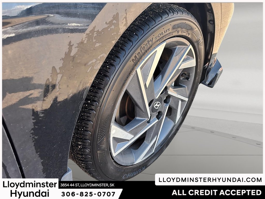 2024 Hyundai Elantra Preferred in Lloydminster, Saskatchewan - 11 - w1024h768px