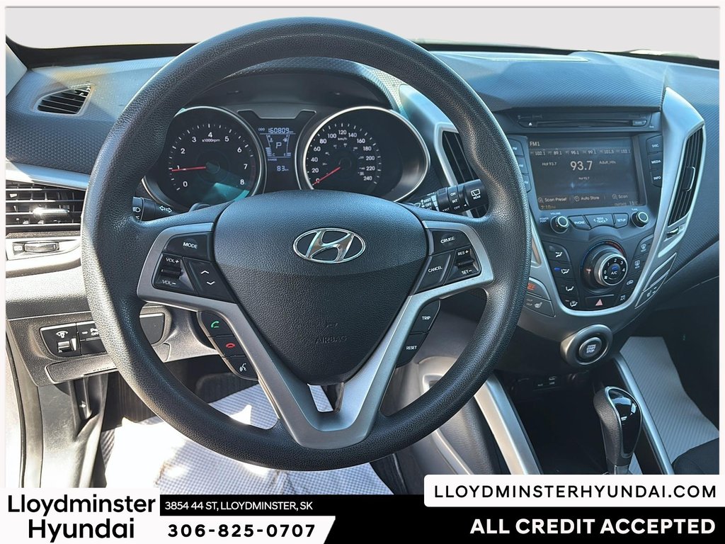 2016 Hyundai Veloster SE in Lloydminster, Saskatchewan - 15 - w1024h768px