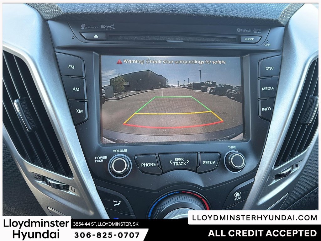 2016 Hyundai Veloster SE in Lloydminster, Saskatchewan - 20 - w1024h768px