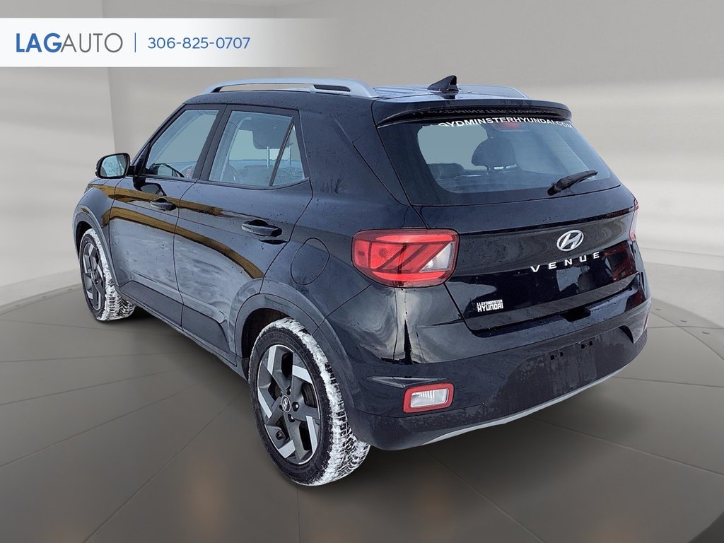 2021 Hyundai Venue Trend in Lloydminster, Saskatchewan - 4 - w1024h768px