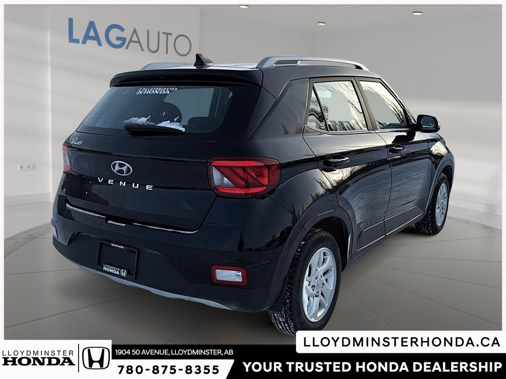 2021 Hyundai Venue Preferred-5