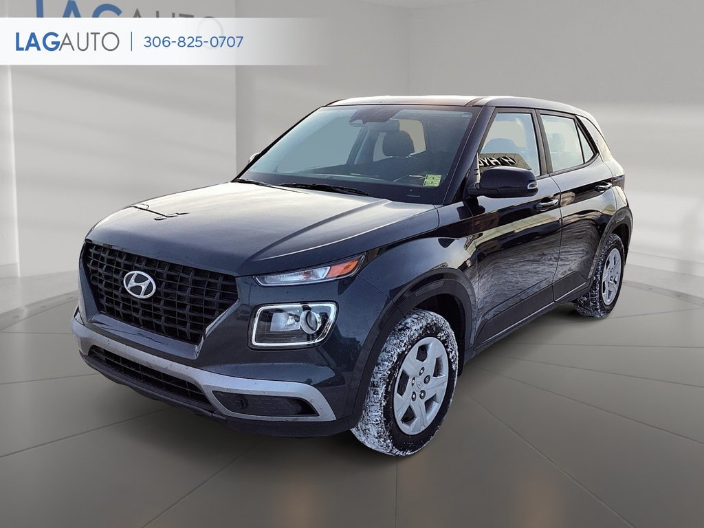 2023 Hyundai Venue Essential in Lloydminster, Saskatchewan - 1 - w1024h768px