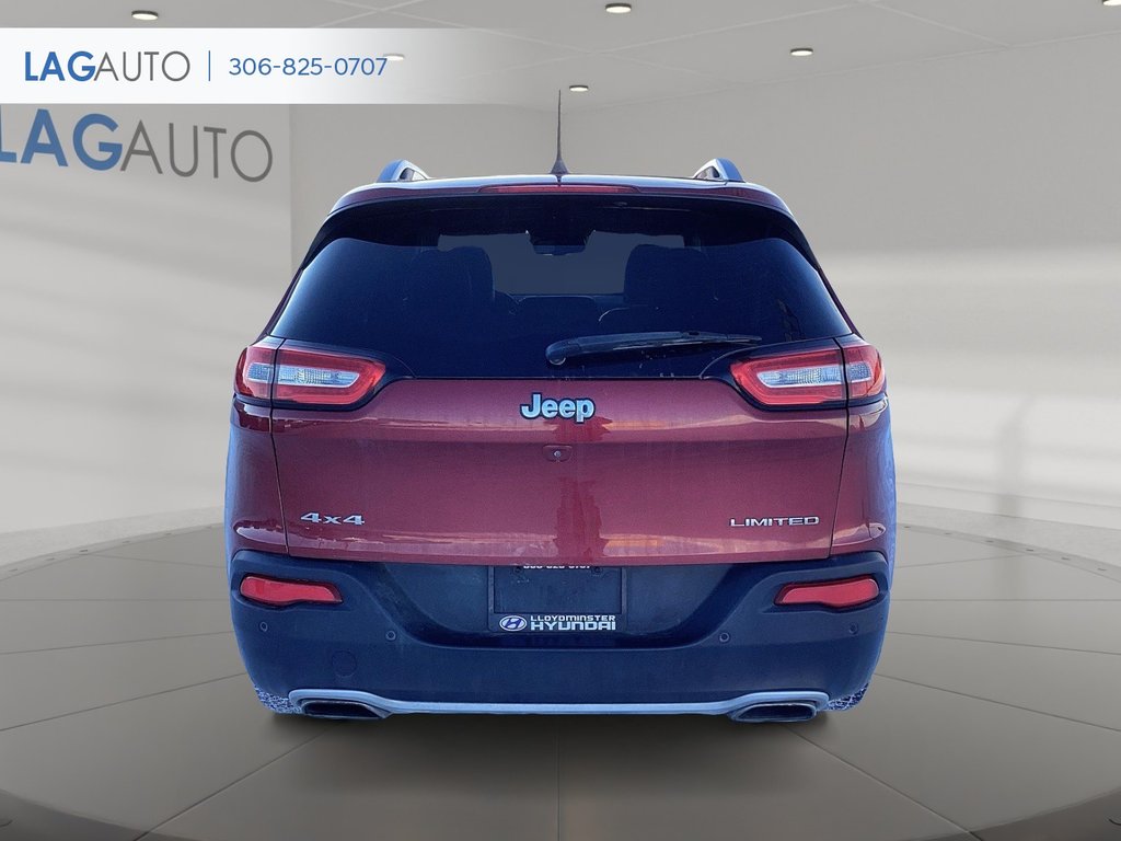 2017 Jeep Cherokee Limited in Lloydminster, Saskatchewan - 3 - w1024h768px