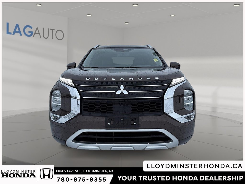 2023 Mitsubishi Outlander PHEV LE-1