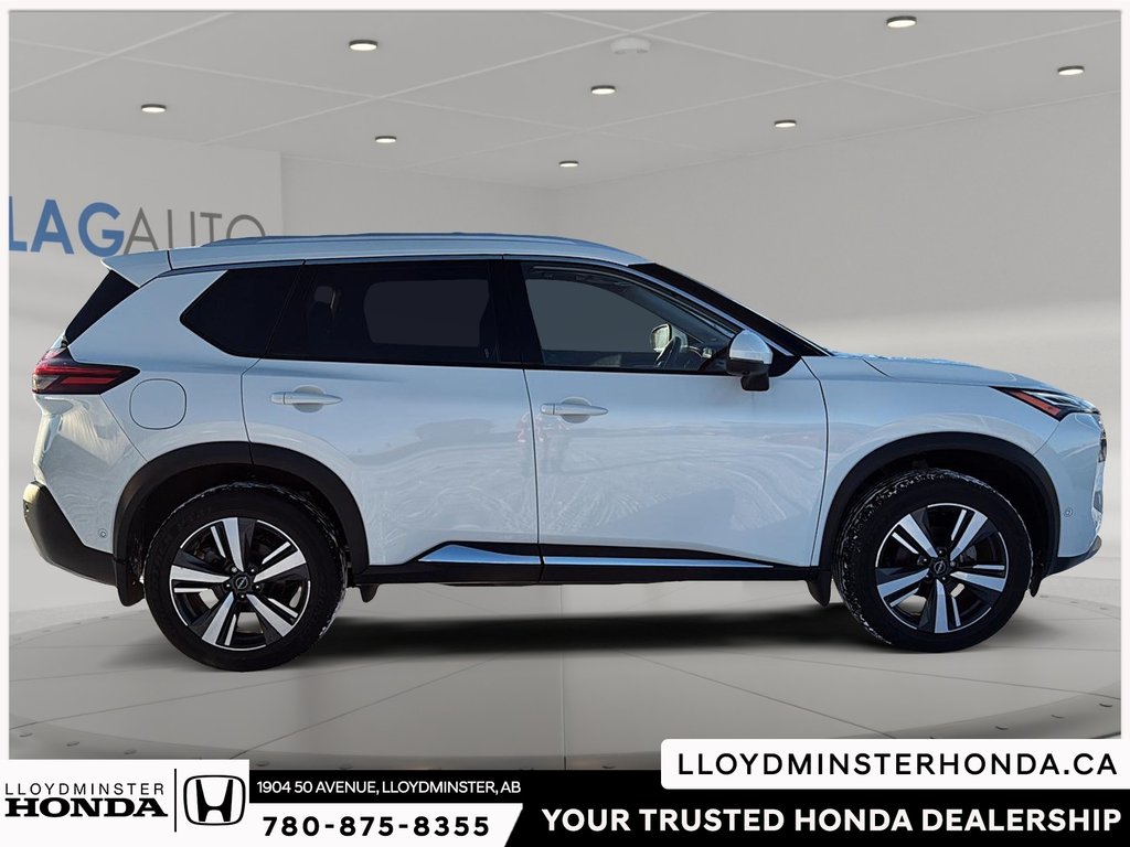 2022 Nissan Rogue Platinum-6