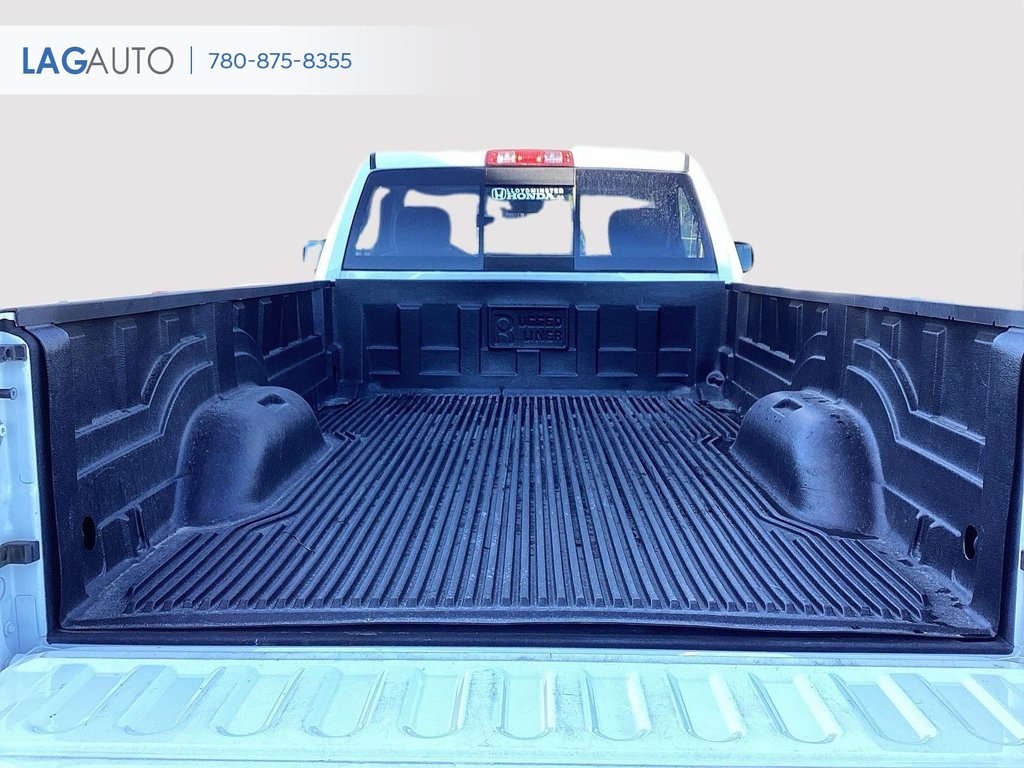 2019  1500 Classic Tradesman in Lloydminster, Saskatchewan - 11 - w1024h768px