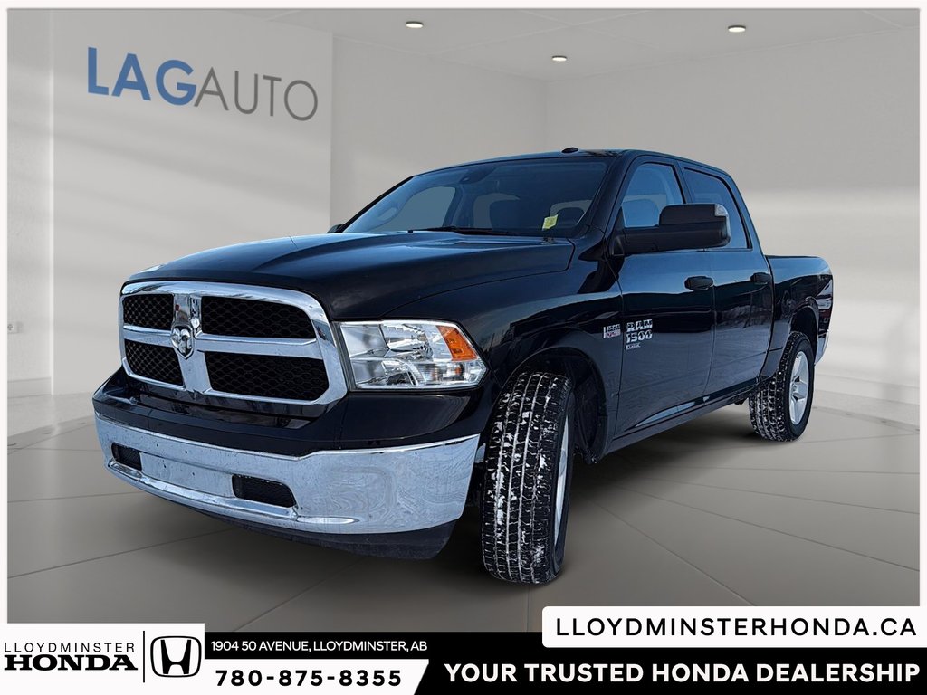 2023 Ram 1500 Classic SLT-0