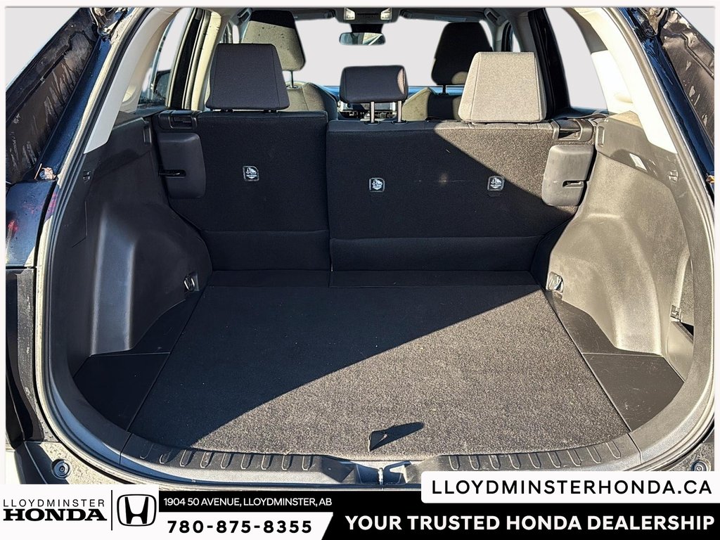 2025 Toyota RAV4 LE-7