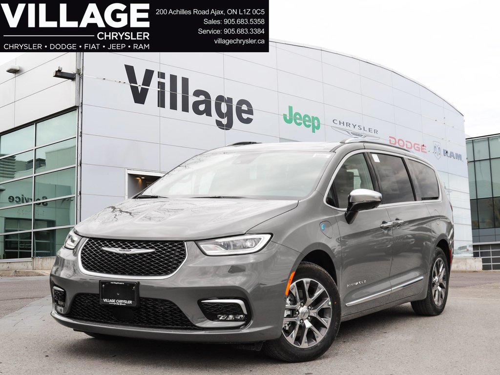 2023 Chrysler Pacifica Hybrid Pinnacle in Ajax, Ontario at Lakeridge Auto Gallery - 1 - w1024h768px