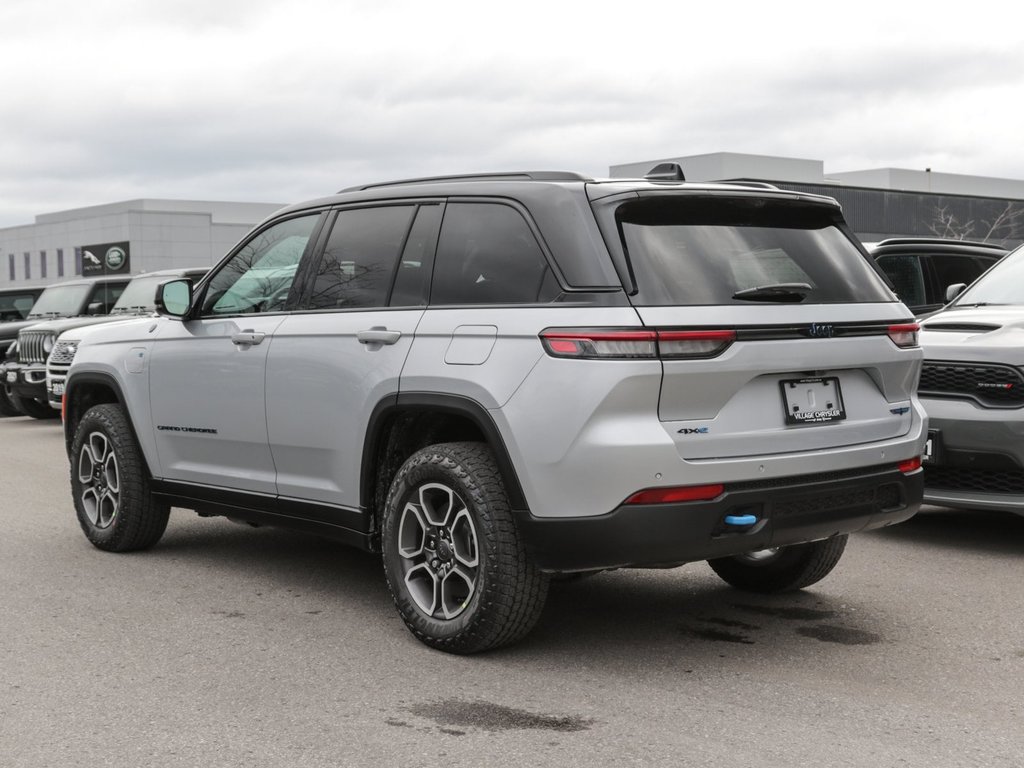 2022 Jeep All-New Grand Cherokee 4xe Trailhawk in Ajax, Ontario at Lakeridge Auto Gallery - 4 - w1024h768px