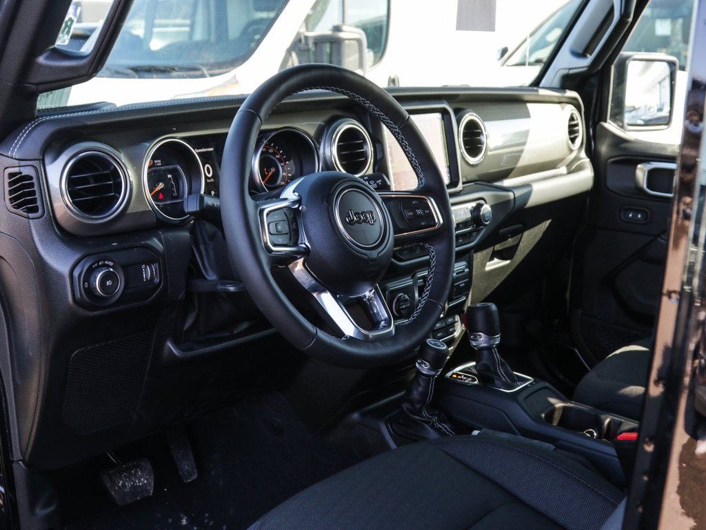 2023 Jeep Wrangler Sahara in Ajax, Ontario at Lakeridge Auto Gallery - 10 - w1024h768px