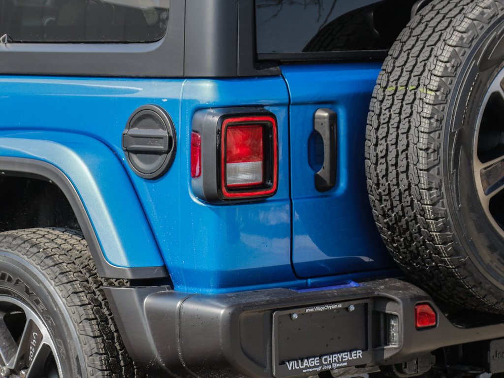 2023 Jeep Wrangler Sahara in Ajax, Ontario at Lakeridge Auto Gallery - 6 - w1024h768px