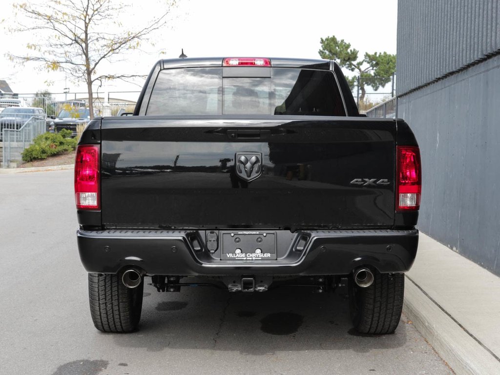 2022 Ram 1500 Classic SLT in Ajax, Ontario at Lakeridge Auto Gallery - 5 - w1024h768px