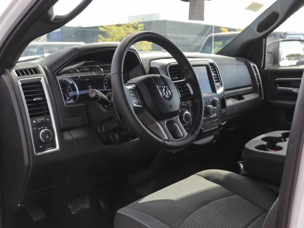 2022 Ram 1500 Classic SLT in Ajax, Ontario at Lakeridge Auto Gallery - 10 - w1024h768px