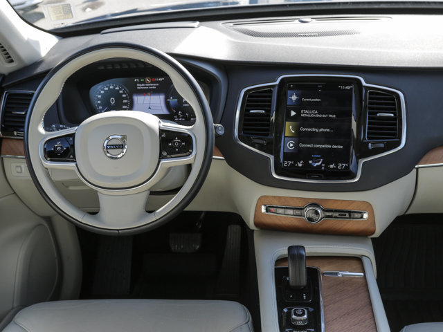 2021 Volvo XC90 T8 EAWD INSCRIPTION EXPRESSION in Ajax, Ontario at Lakeridge Auto Gallery - 12 - w1024h768px
