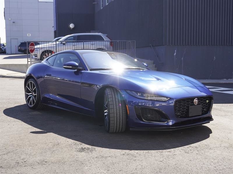 2023 Jaguar F-TYPE Coupe P575 R AWD in Ajax, Ontario at Lakeridge Auto Gallery - 21 - w1024h768px