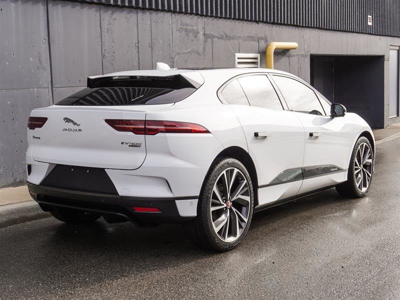 2019 Jaguar I-PACE SE in Ajax, Ontario at Lakeridge Auto Gallery - 4 - w1024h768px