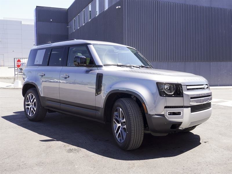 2024 Land Rover Defender 110 P300 S in Ajax, Ontario at Lakeridge Auto Gallery - 21 - w1024h768px