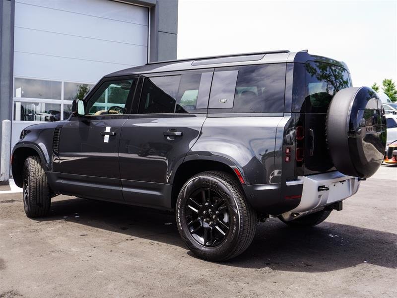 2024 Land Rover Defender 110 P300 S in Ajax, Ontario at Lakeridge Auto Gallery - 22 - w1024h768px