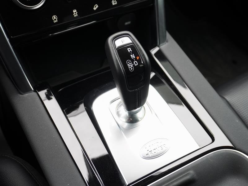 2020 Land Rover DISCOVERY SPORT 246hp S (2) in Ajax, Ontario at Lakeridge Auto Gallery - 13 - w1024h768px