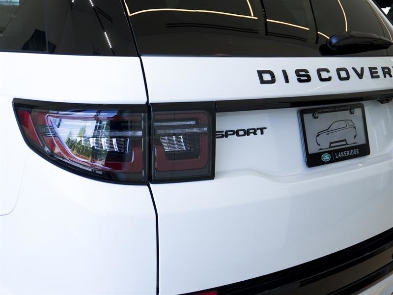 2024 Land Rover DISCOVERY SPORT P250 Dynamic SE in Ajax, Ontario at Lakeridge Auto Gallery - 6 - w1024h768px