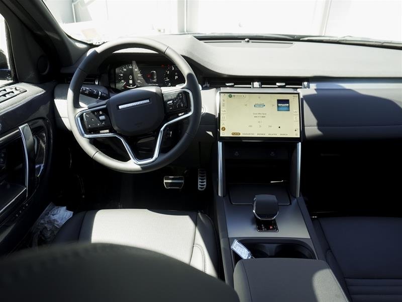 2024 Land Rover DISCOVERY SPORT P250 Dynamic SE in Ajax, Ontario at Lakeridge Auto Gallery - 9 - w1024h768px