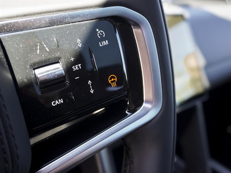 2024 Land Rover DISCOVERY SPORT P250 Dynamic HSE in Ajax, Ontario at Lakeridge Auto Gallery - 6 - w1024h768px