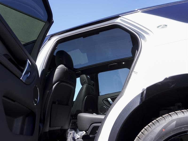 2024 Land Rover DISCOVERY SPORT P250 Dynamic HSE in Ajax, Ontario at Lakeridge Auto Gallery - 14 - w1024h768px