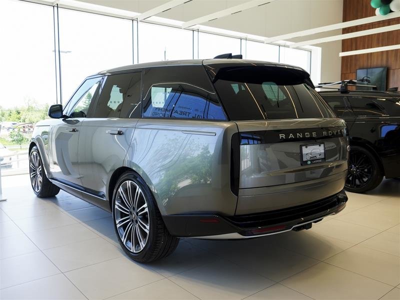 2023 Land Rover NEW RANGE ROVER P530 SE SWB in Ajax, Ontario at Lakeridge Auto Gallery - 15 - w1024h768px