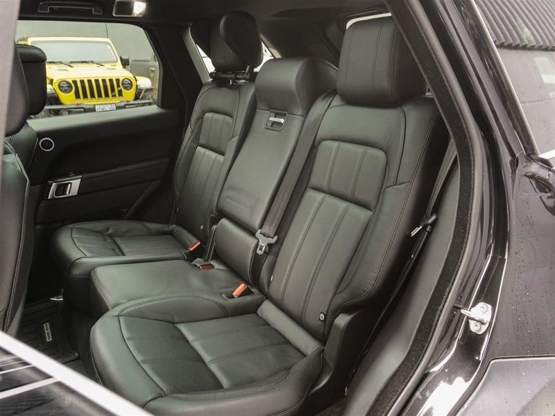 2020 Land Rover Range Rover Sport V6 Td6 SE (2) in Ajax, Ontario at Lakeridge Auto Gallery - 9 - w1024h768px