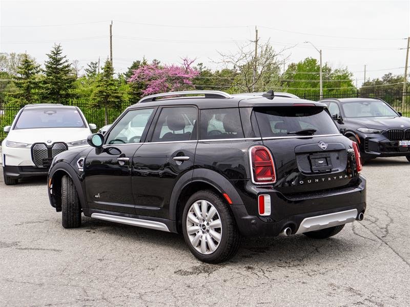 2022 MINI Cooper S Countryman ALL4 in Ajax, Ontario at Lakeridge Auto Gallery - 13 - w1024h768px