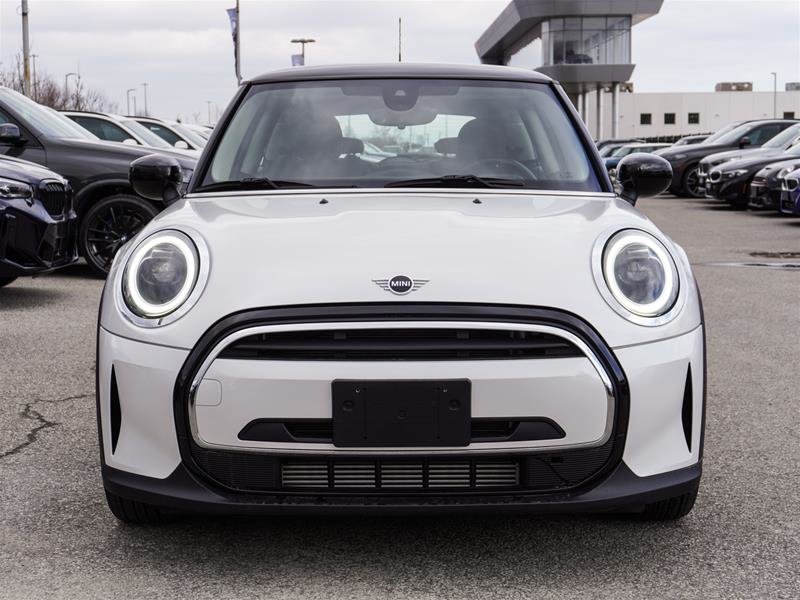 2024 MINI Cooper 3 Door in Ajax, Ontario at Lakeridge Auto Gallery - 16 - w1024h768px