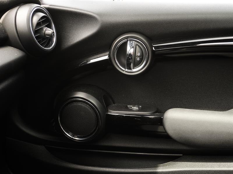 2019 MINI John Cooper Works in Ajax, Ontario at Lakeridge Auto Gallery - 12 - w1024h768px